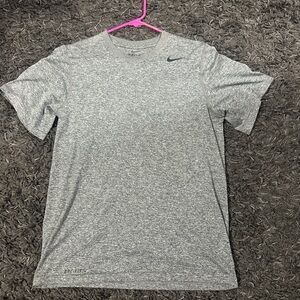 Nike Men's Heather Gray Short Sleeve Tee